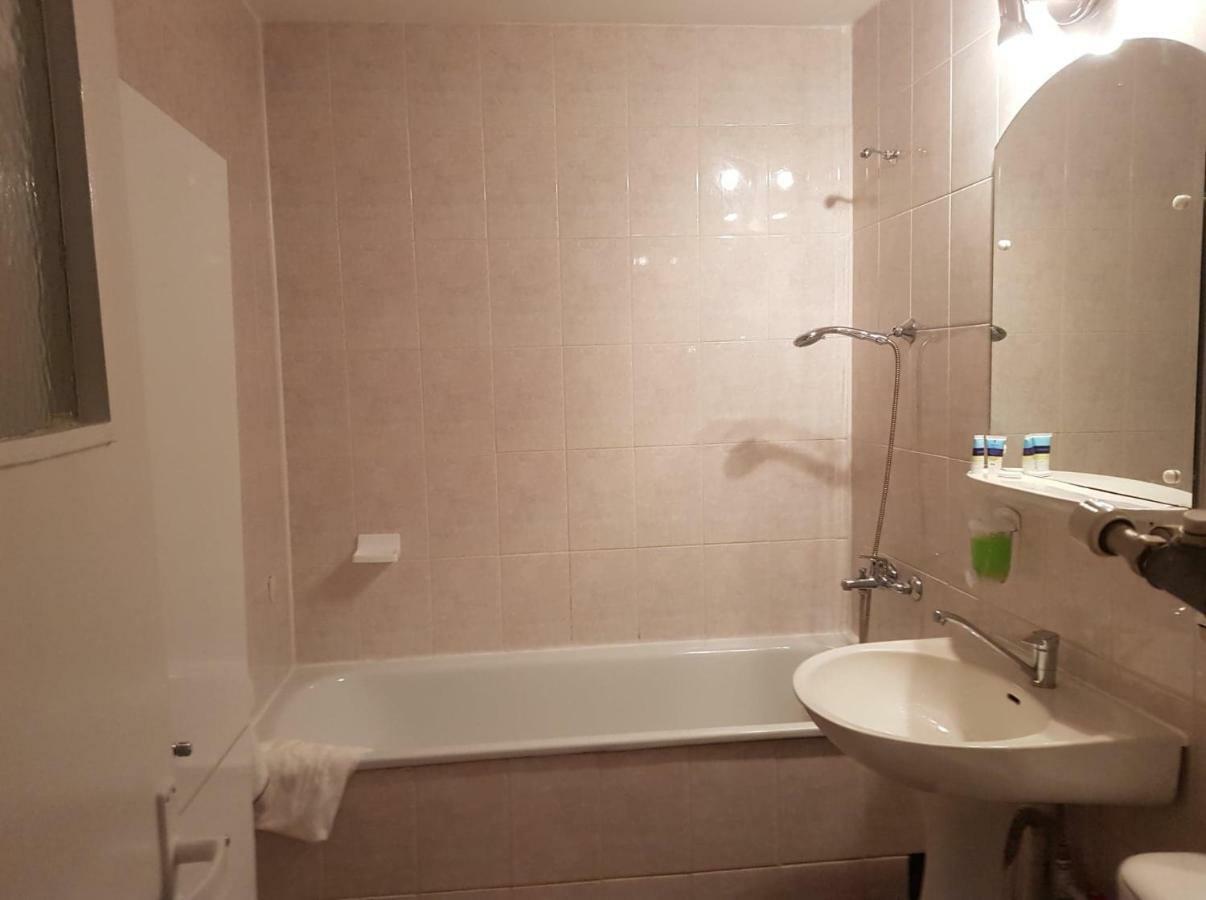 Da & Do Apartment Cluj-Napoca Ngoại thất bức ảnh